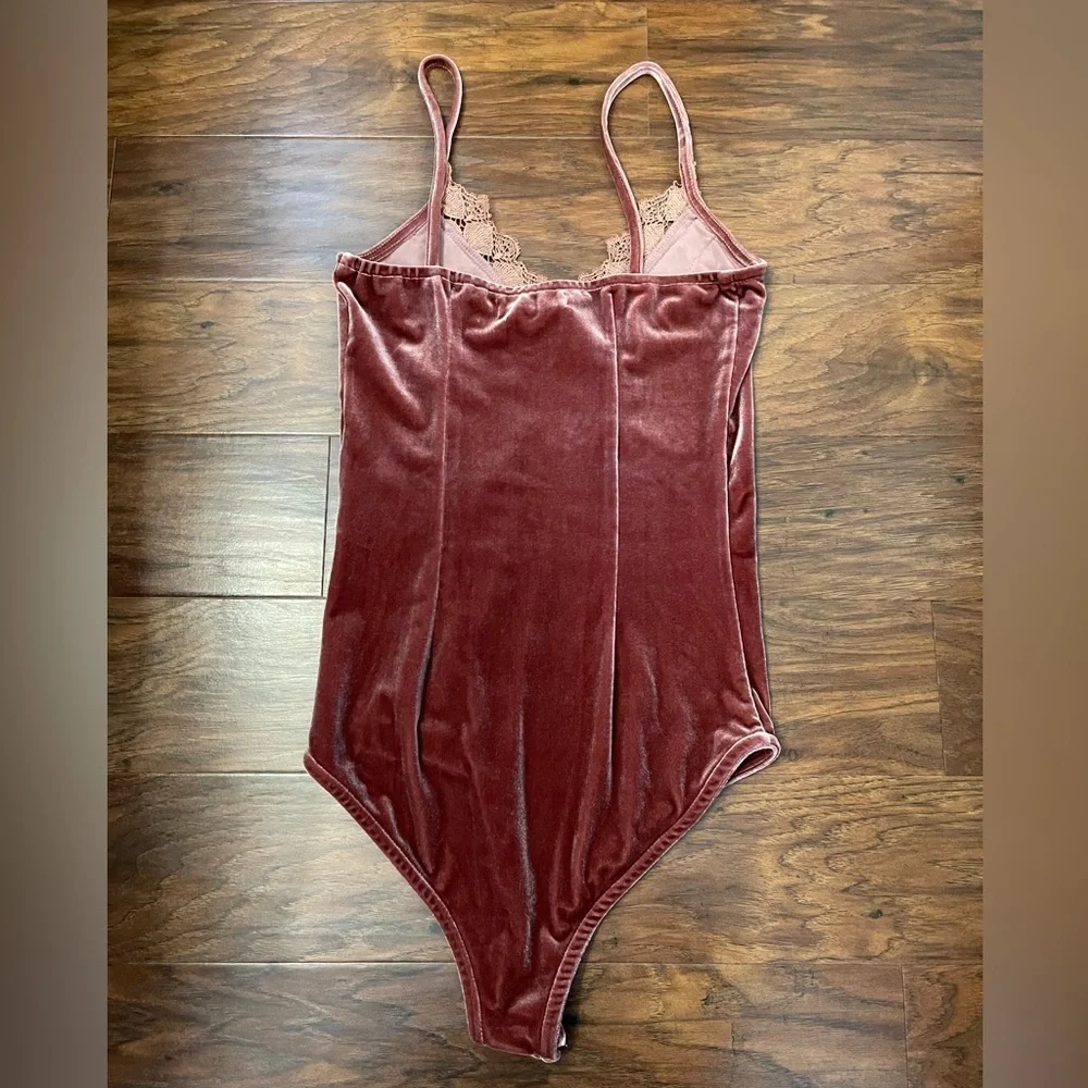 Blush Noir Velvet Bodysuit Size XS